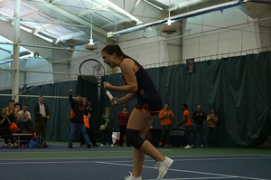 Anna Shkudun and Syracuse beat N.C. State, 4-3, to advance against No. 2 seed Miami. 
