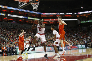 Chinanu Onuaku dominated Syracuse in the paint, something that can't happen if Syracuse expects to make the NCAA Tournament.