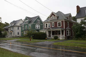 The federal government banned consumer use of paints containing lead in 1978.