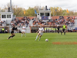 Syracuse dropped its fifth straight game, falling 3-0 to Wake Forest.