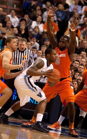 Maalik Wayns vs. Syracuse